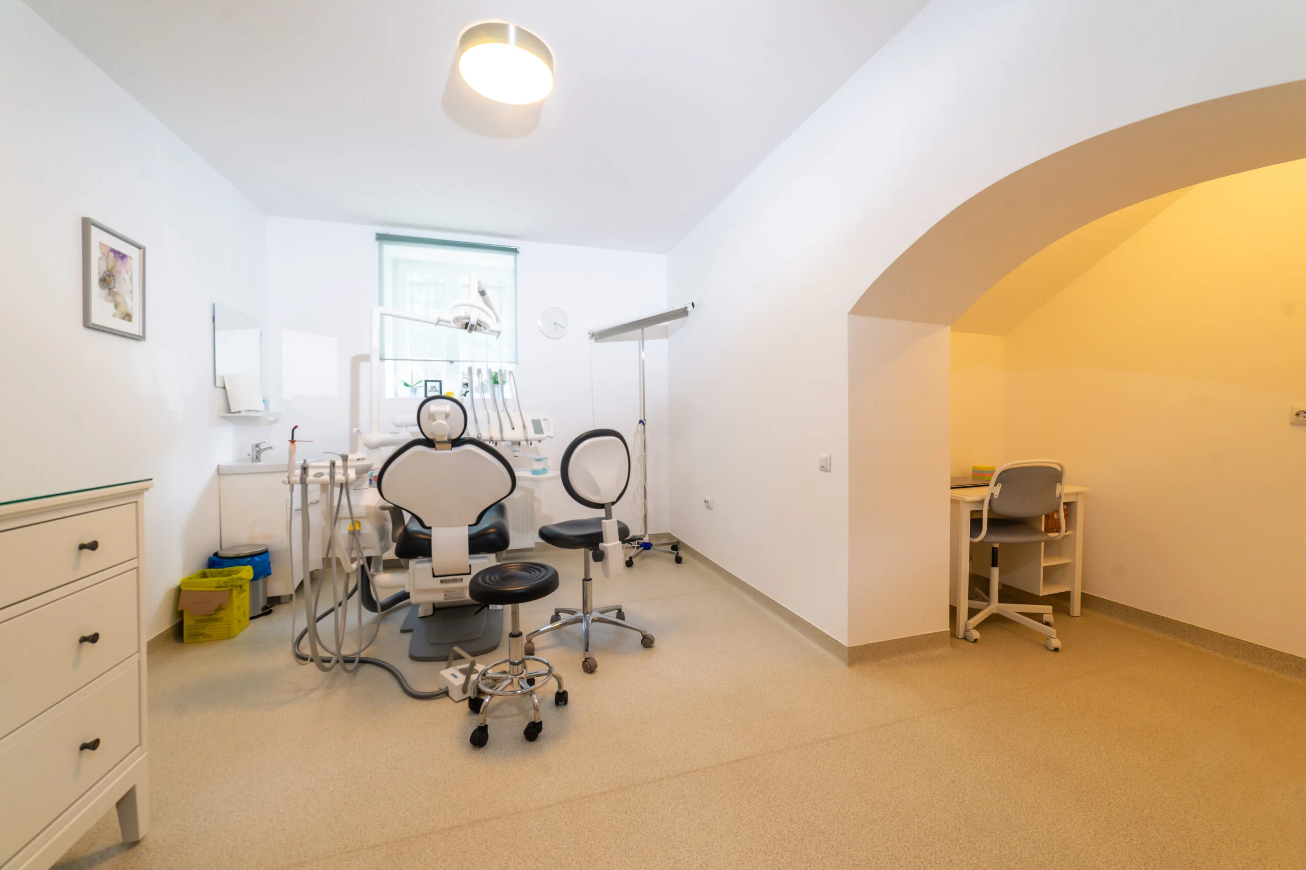 https://medical-hub.ro/wp-content/uploads/2023/06/DSC013-scaled.jpg