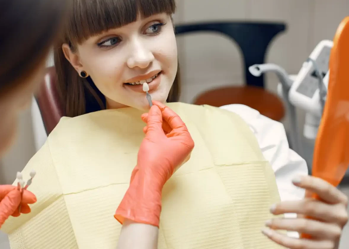 Tartru dentar: de ce se depune și cum se curăță?