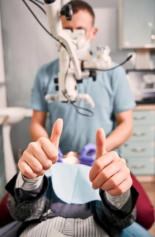 https://medical-hub.ro/wp-content/uploads/2026/06/tratament-cu-implant-dentar-inno.webp