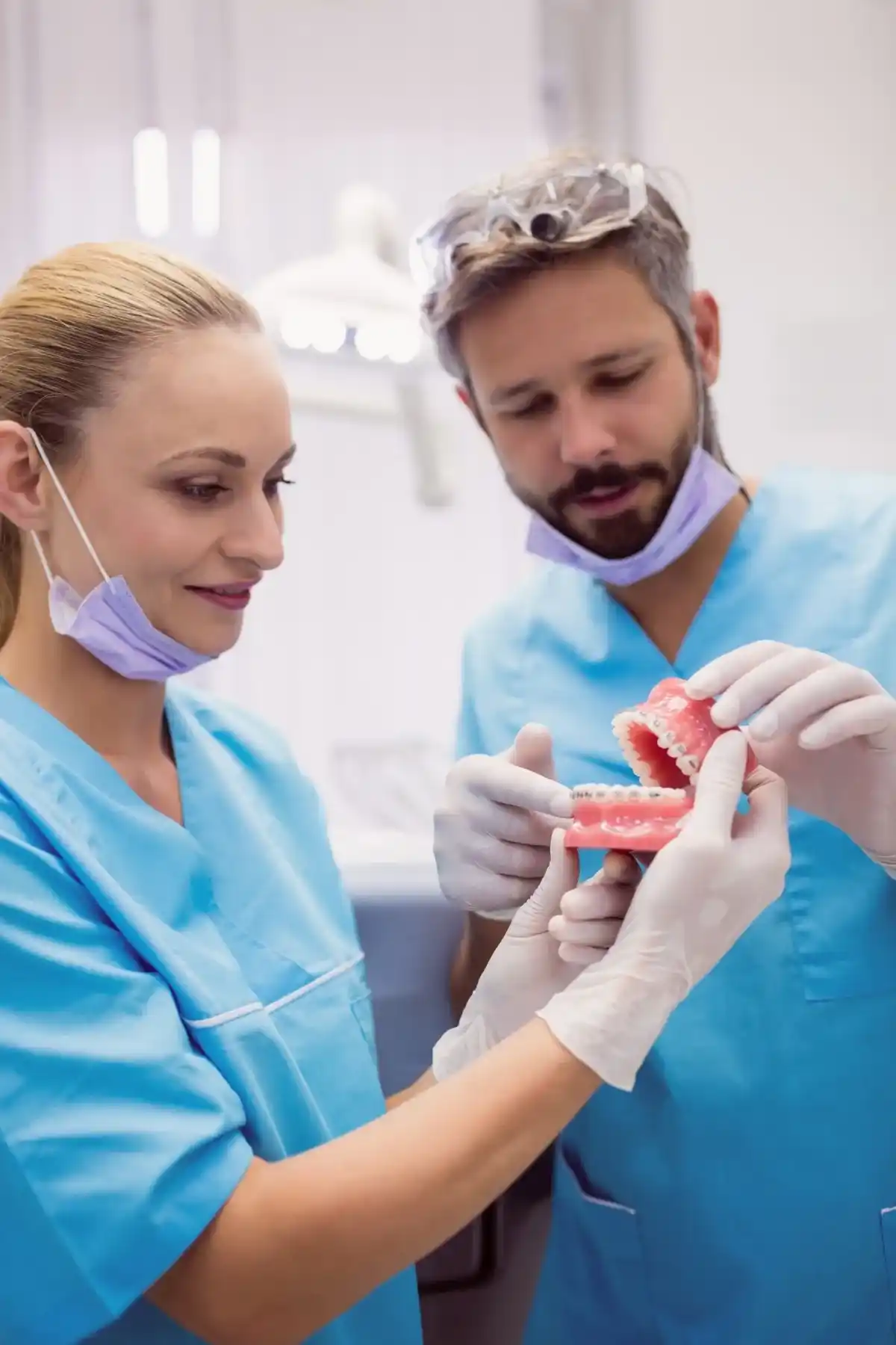Medical Hub proteza dentara elastica